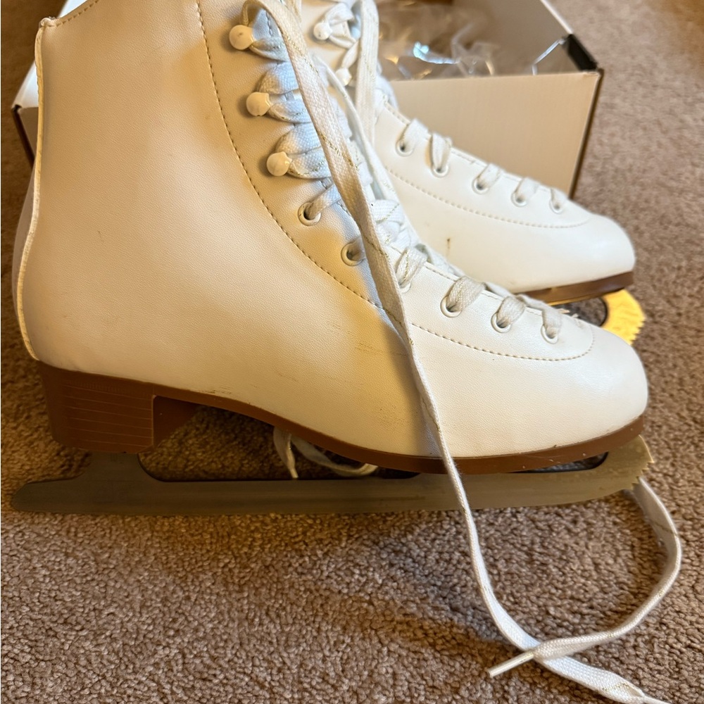 Women's White Ice Skates